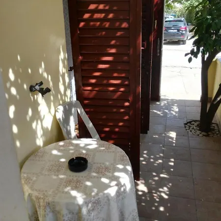 Apartmani Karuza Novalja Exterior foto
