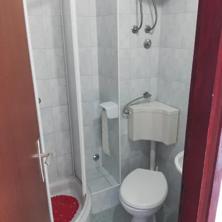Apartmani Karuza Novalja Exterior foto