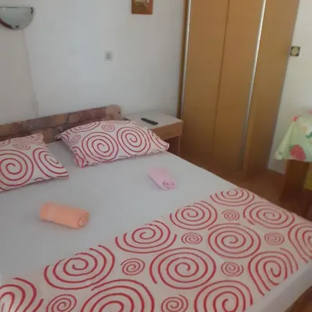 Apartmani Karuza Novalja Exterior foto