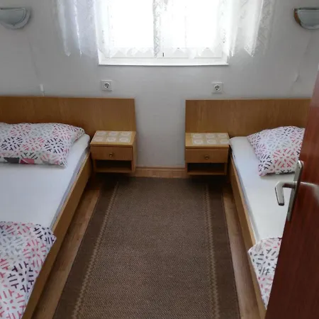 Apartmani Karuza Novalja Exterior foto