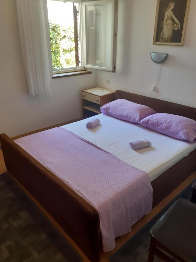 Apartment Karuza Novalja